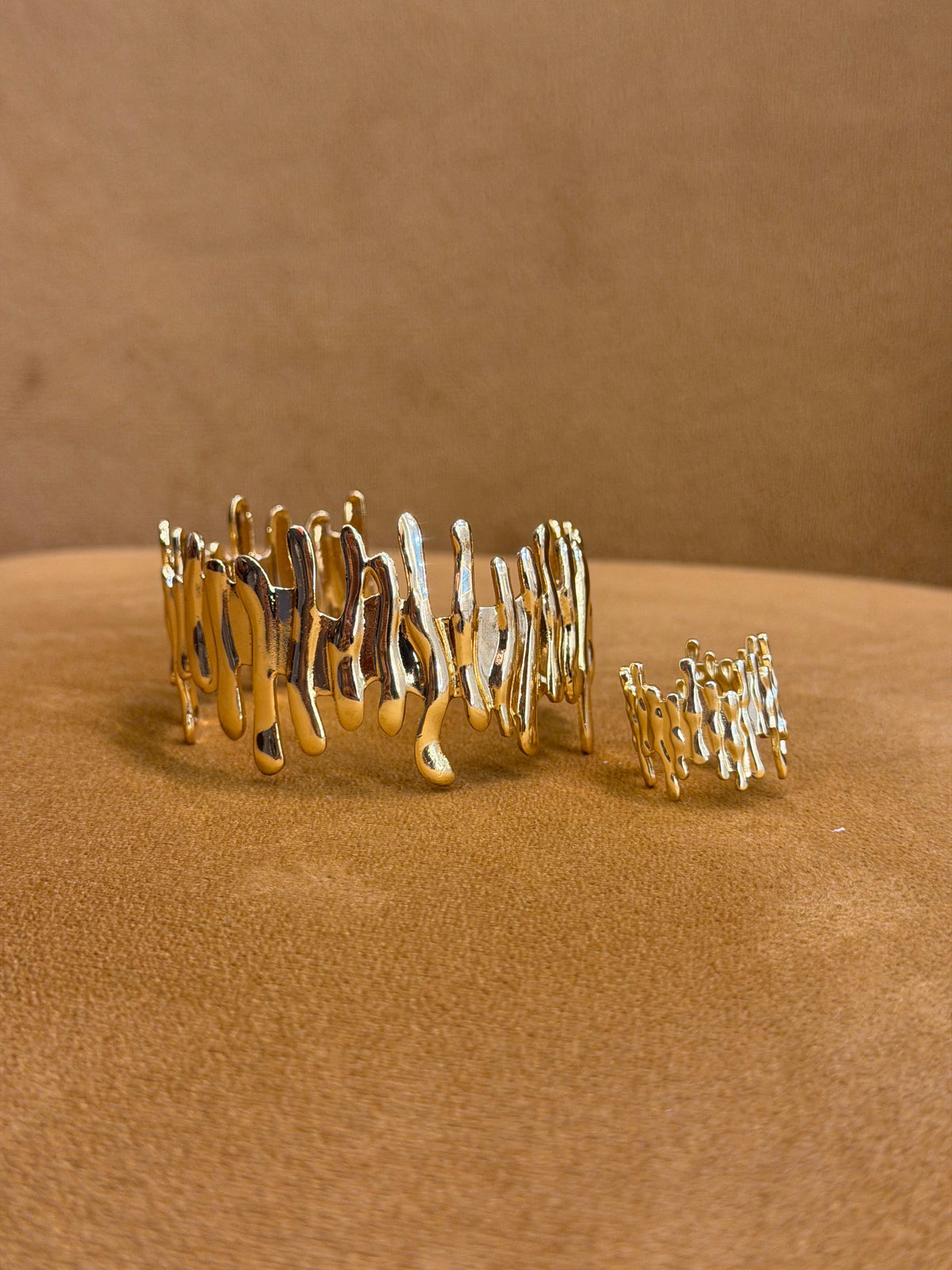 Arm Cuff / Hand Cuff (Adjustable)