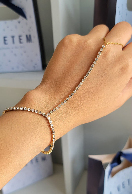 Stoned Handchain