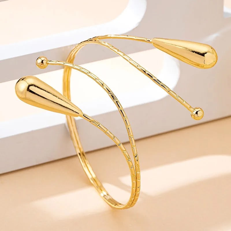 Chic ArmCuff