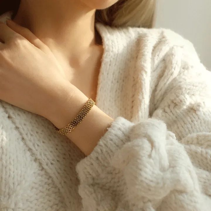 Mesh bracelet