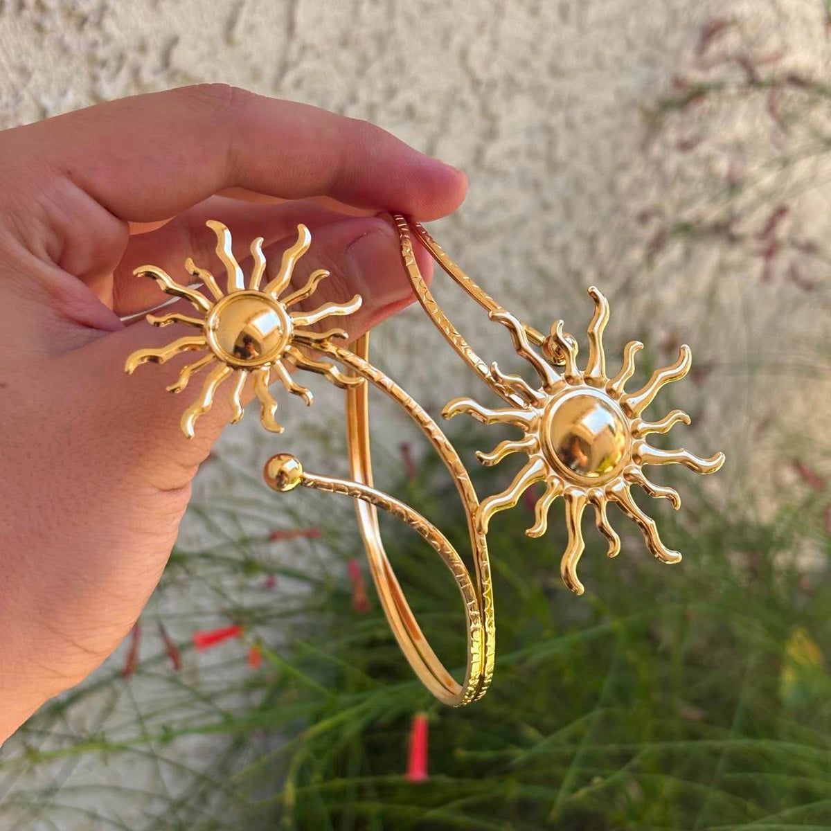 Sun ArmCuff