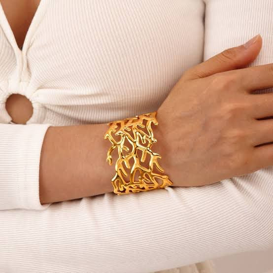 Arm Cuff / Hand Cuff (Adjustable)