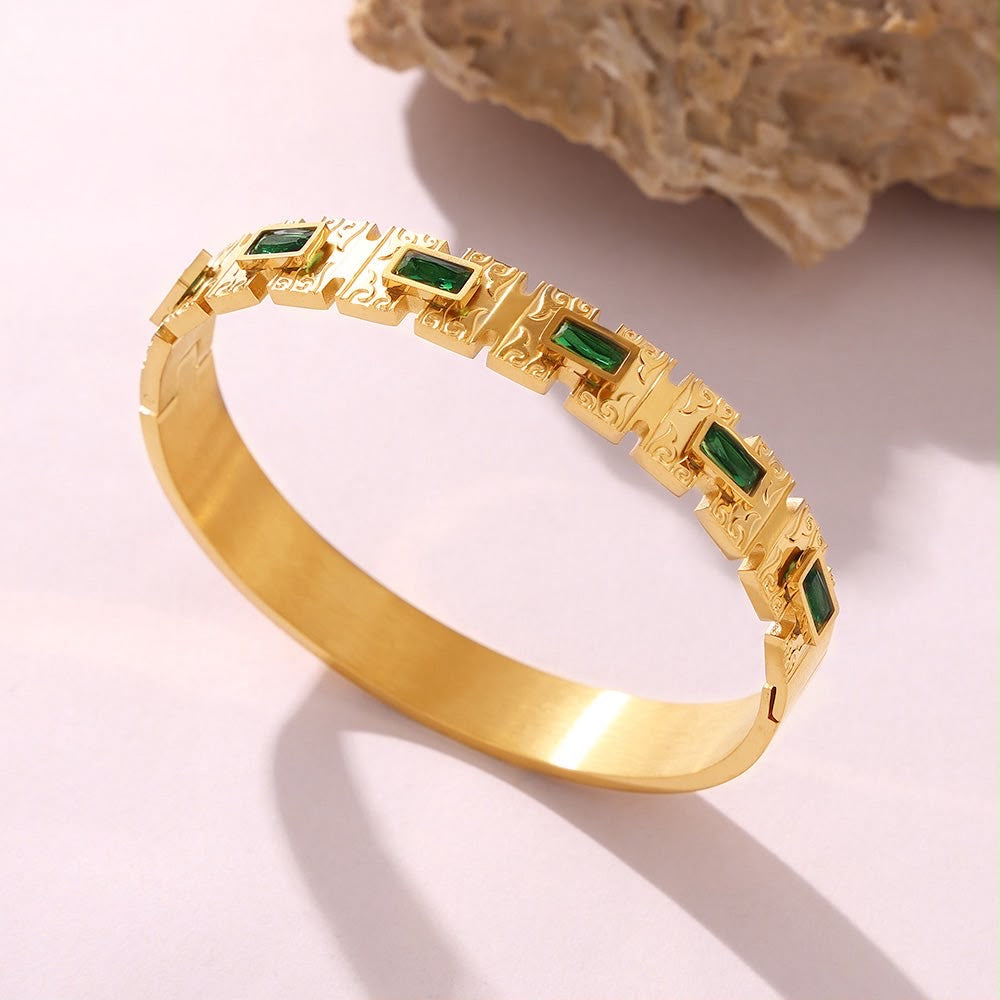 Luxury Emerald Handcuff