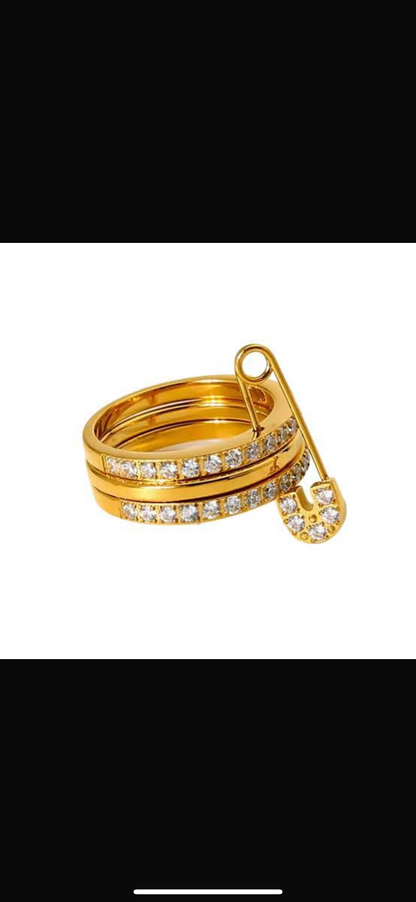Safety pin  ring