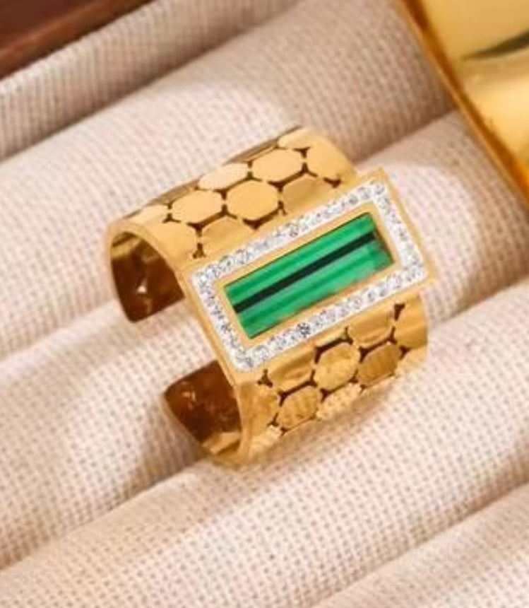 Bold Ring (Adjustable)
