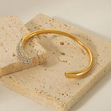 C cuff