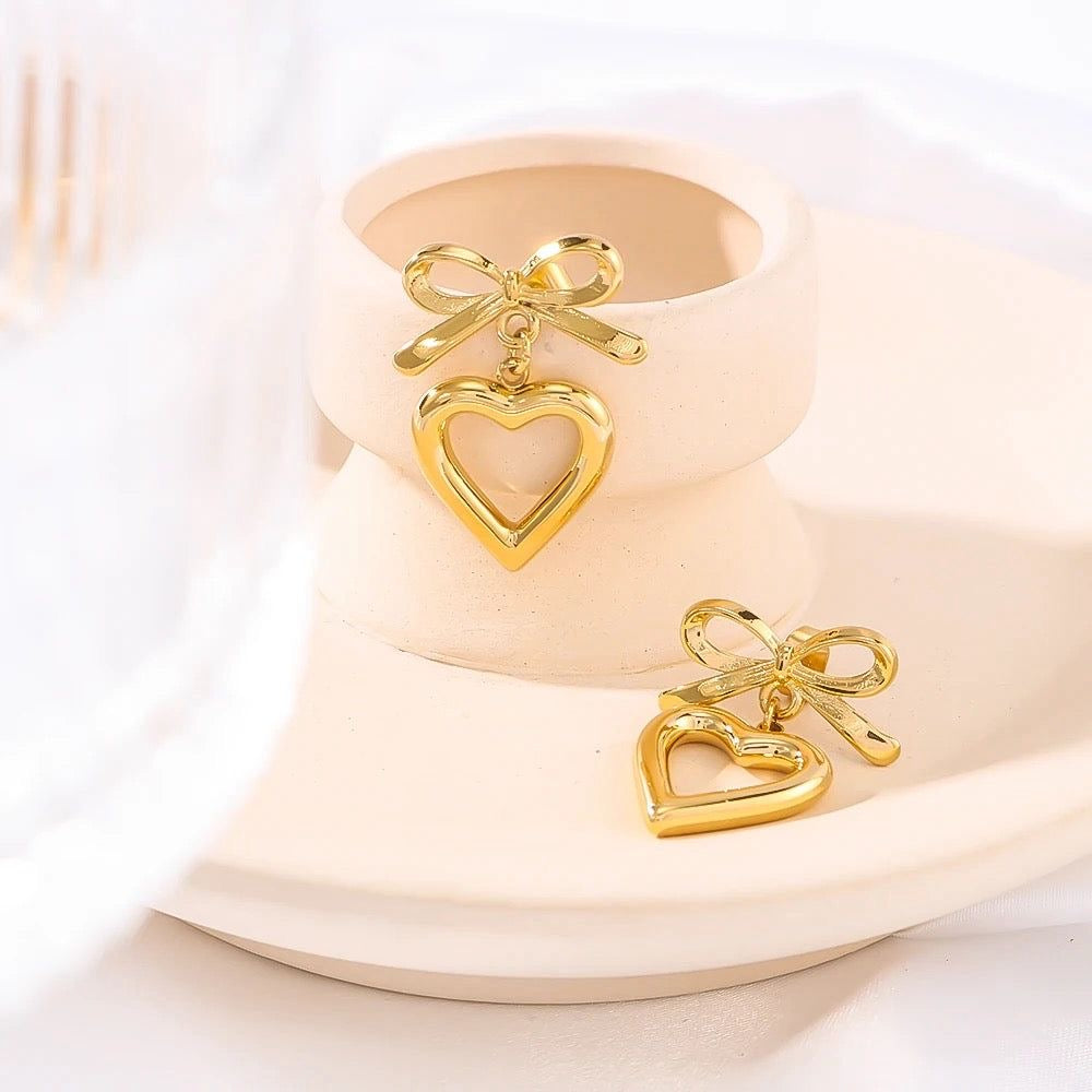 Bow Heart Earring