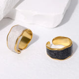 Gold ring black & white