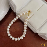Pearl Bracelet not a stainlees steel