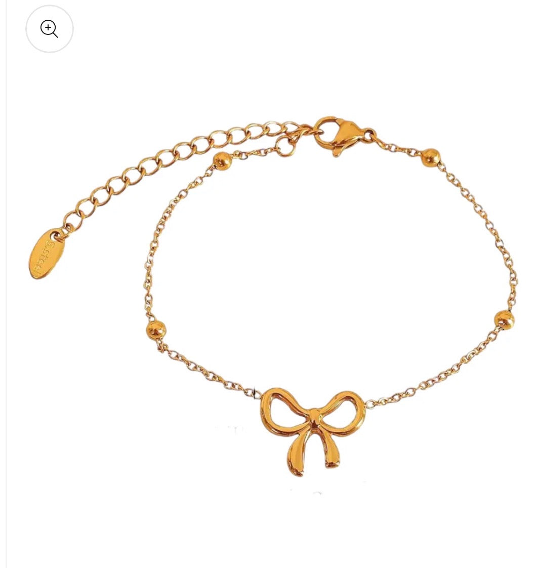 Bow bracelet