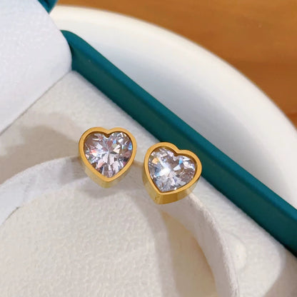 Heart stoned Studs