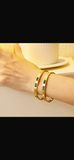 Emerald zarooo stone handcuff