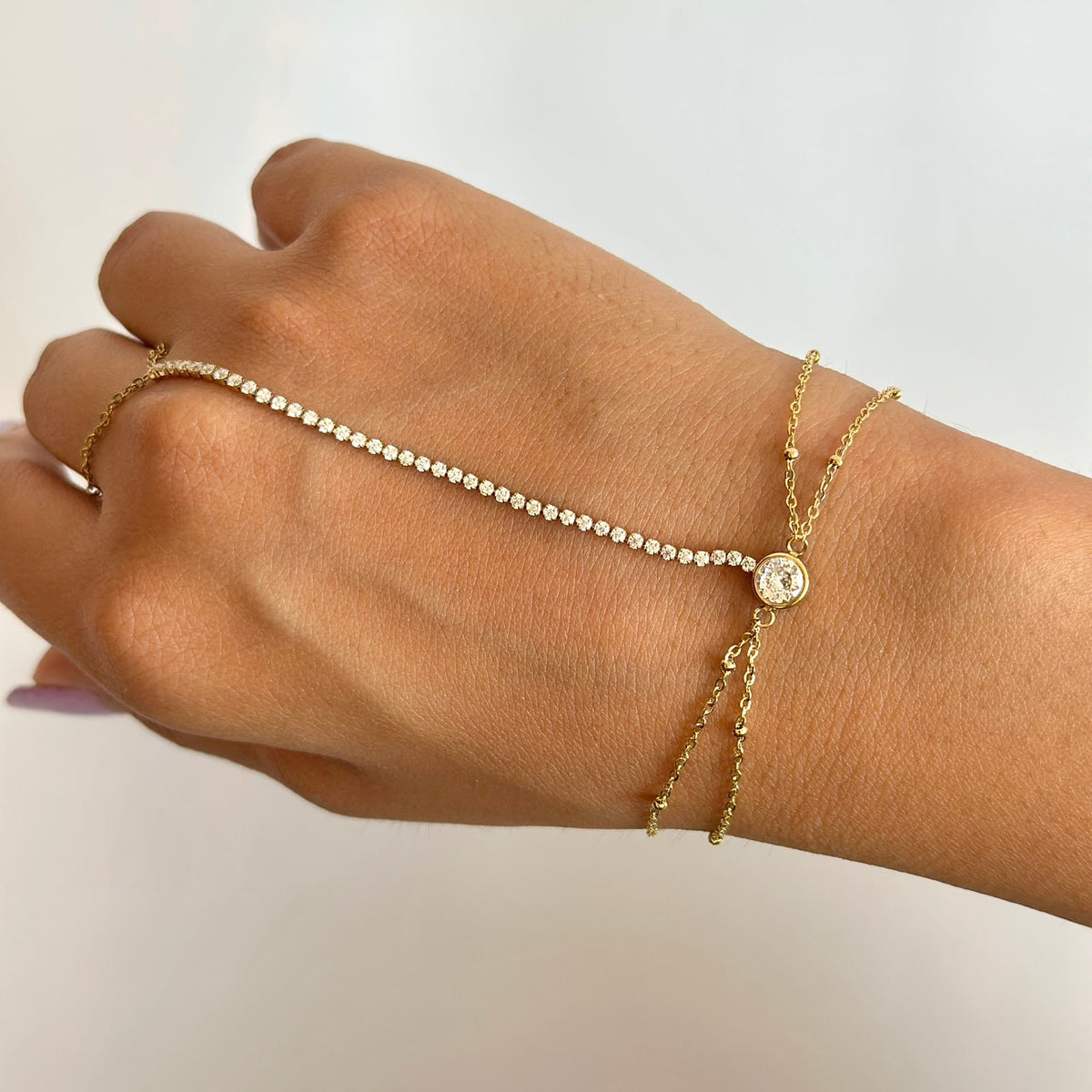 Hand Chain Stoned