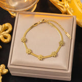 Flower snake braclate
