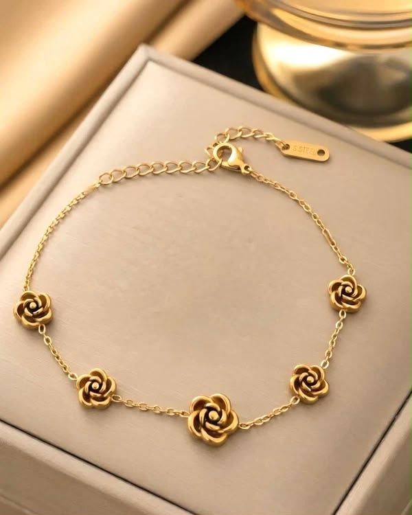 Rose bracelet