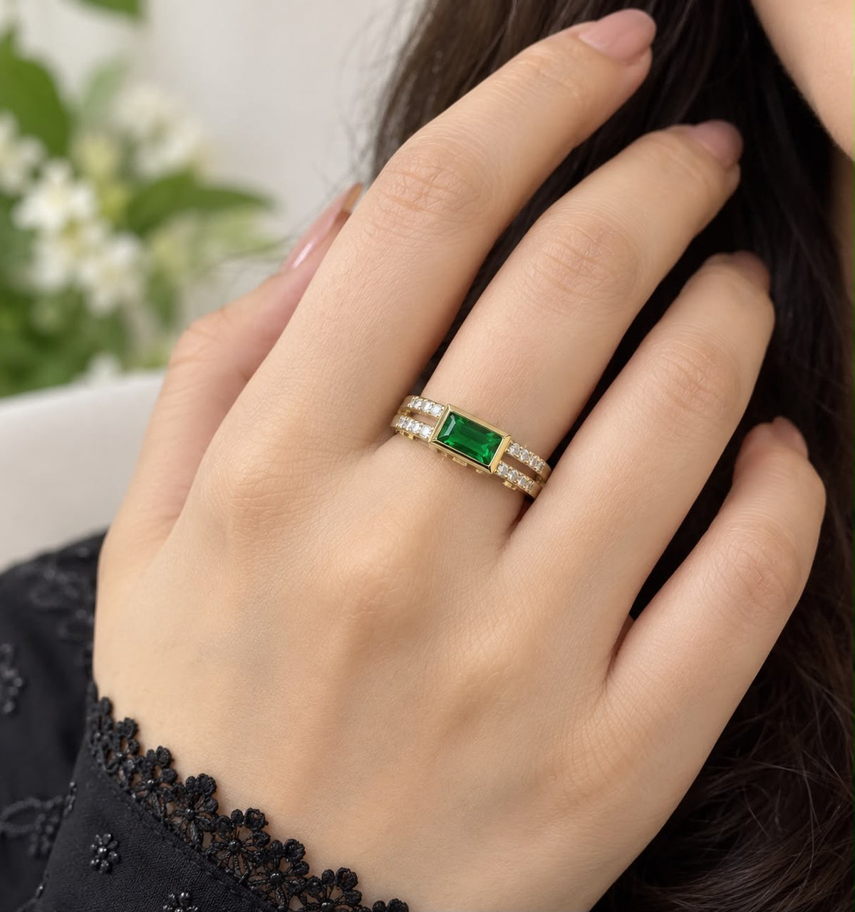 Luxury Emerald  (Adjustable)