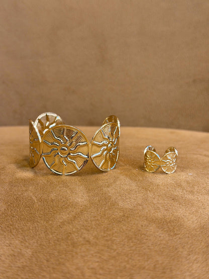 Arm Cuff / Hand Cuff (Adjustable)