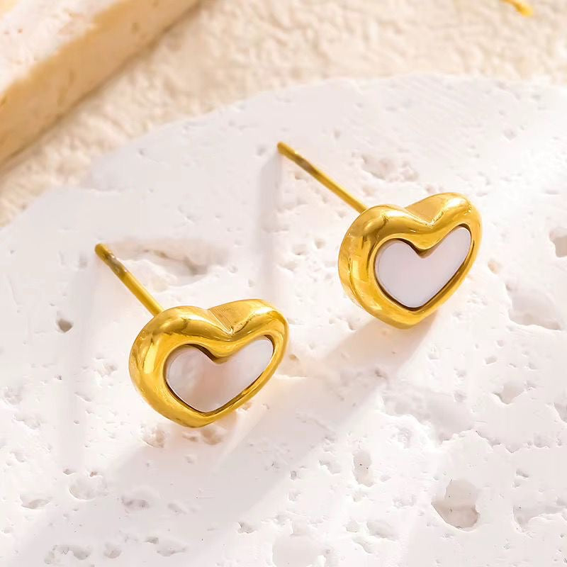 Minimal Heart Cute Earrings