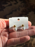 Pearl stud