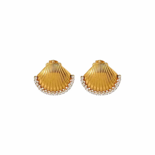 C-shell earring