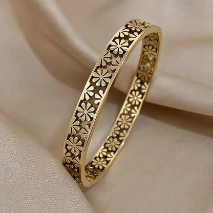Daisy Handcuff