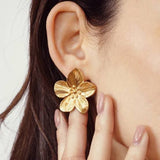 Flower earrings