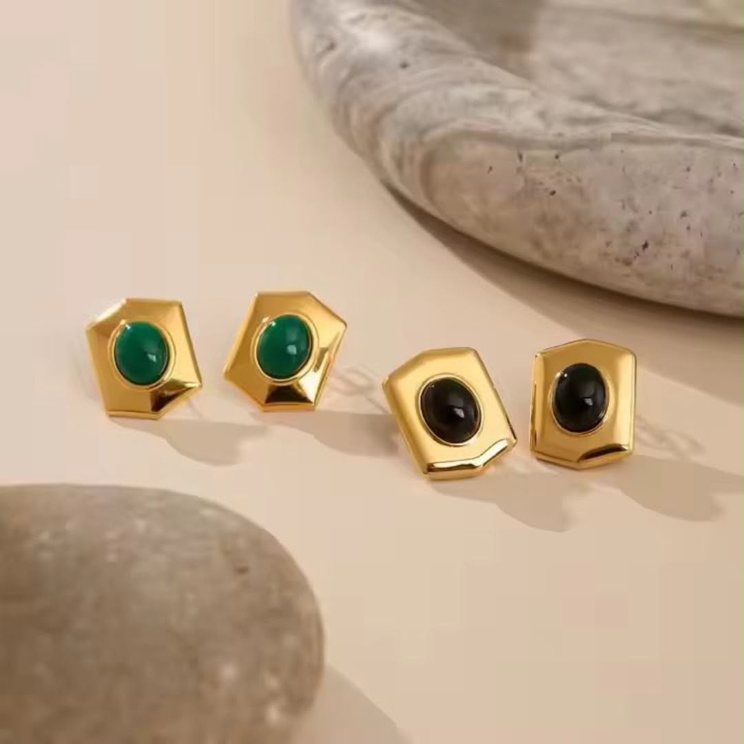 Vintage Stone Earring