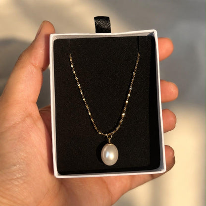 Pearl necklace