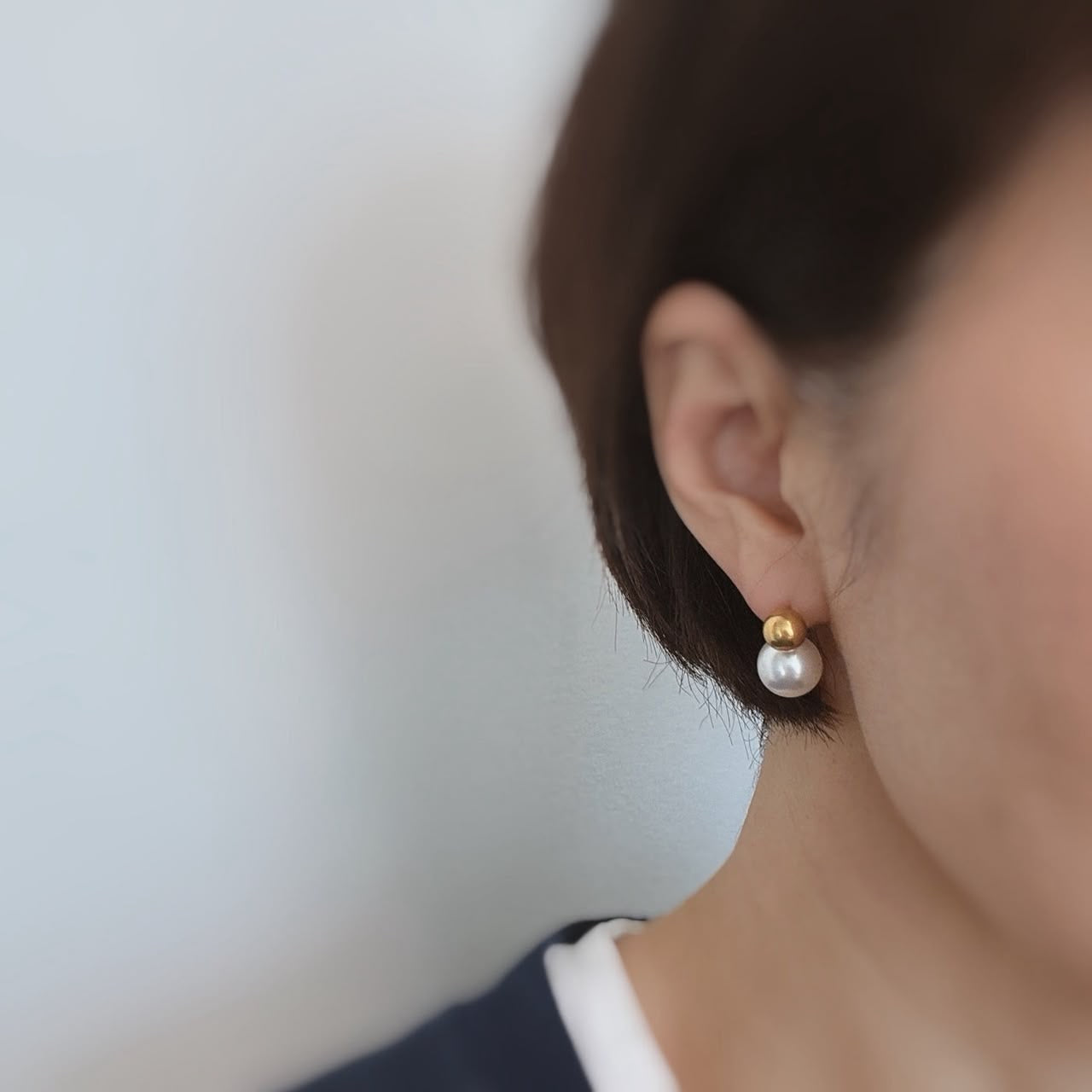 Pearl Earring