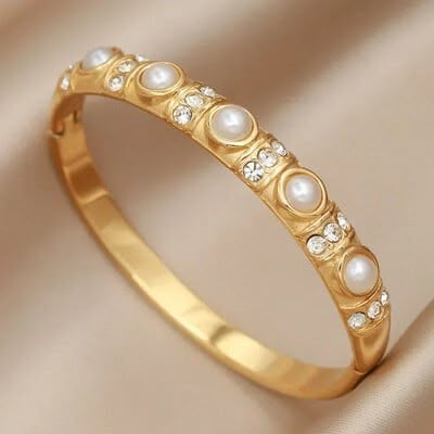 Pearl bangle