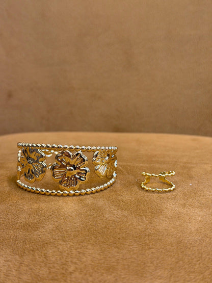 Arm Cuff / Handcuff With Ring (adjustable)