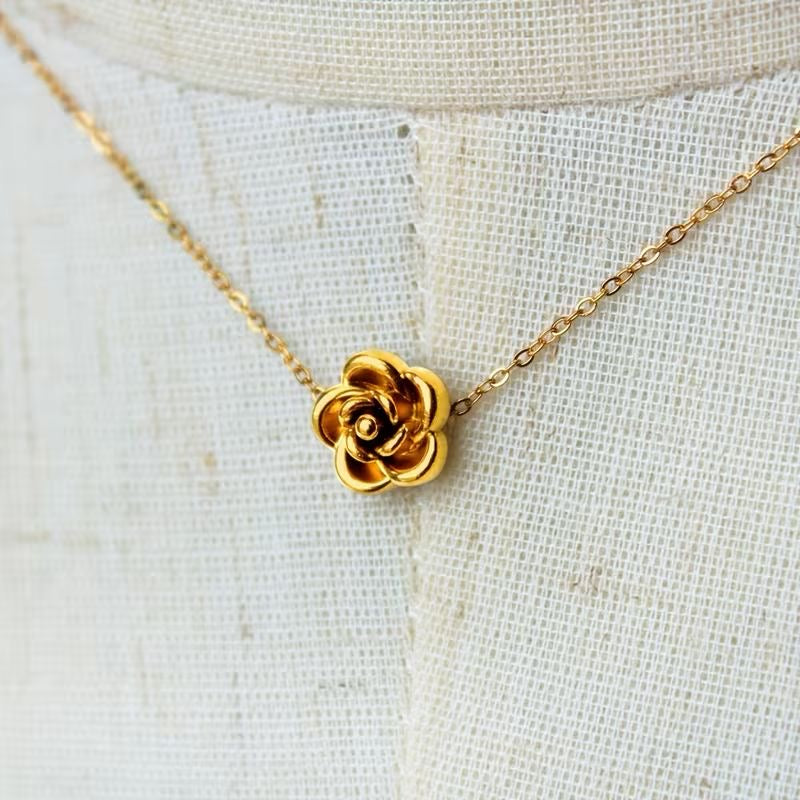 Rose Necklace