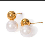 Pearl stud