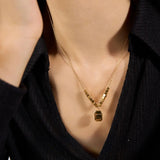 Bar necklace