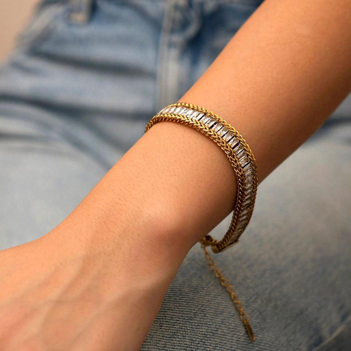 Bold Zircon Bracelet