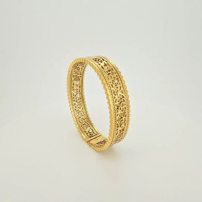 Pattern handcuff