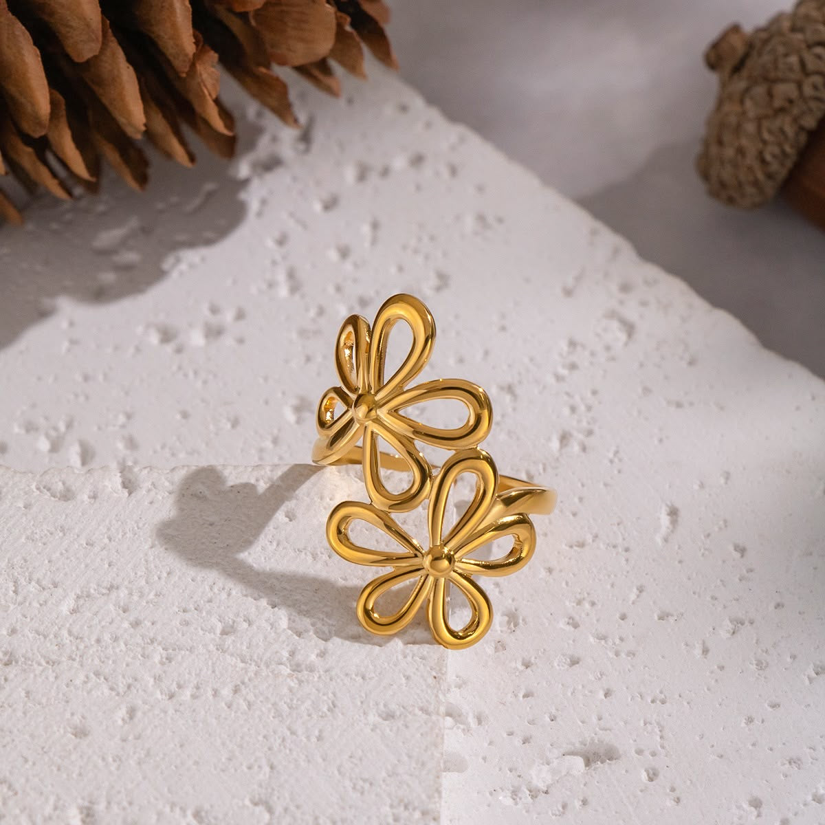 Daisy Ring (Adjustable)