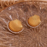 Shell earring