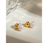 Pearl stud