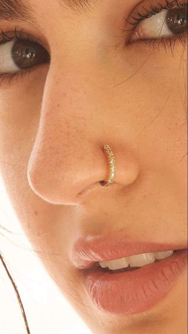 NOSE PIN