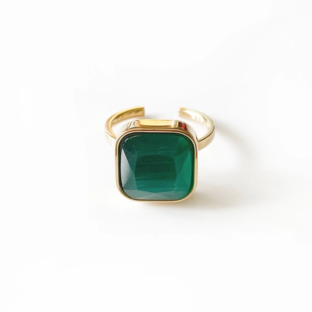 Stone Ring (Adjustable)