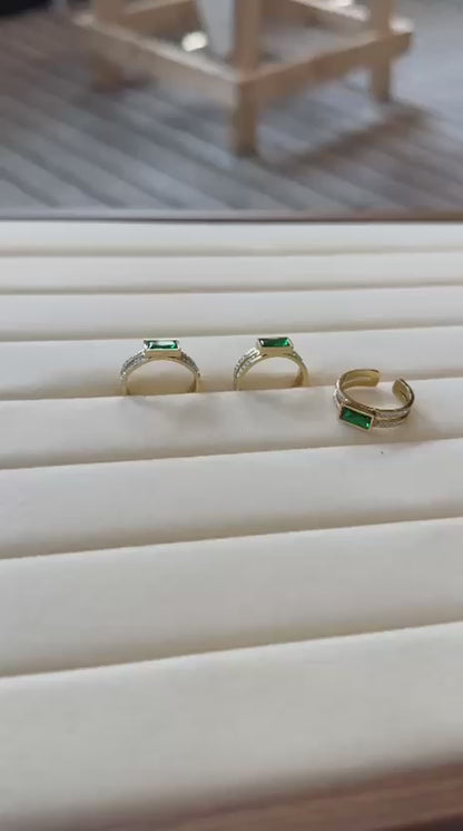 Luxury Emerald  (Adjustable)