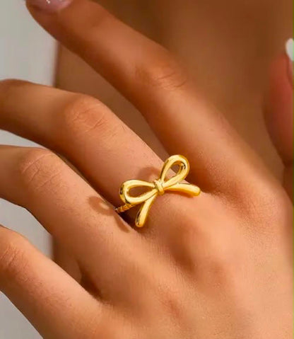 Bow Ring