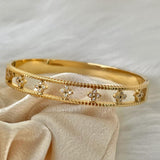 Beautiful handcuff