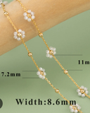 Beautiful flower bracelet