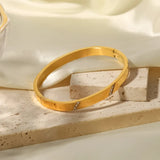 3 stone cuff